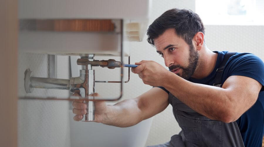 Professional water heater installation services in Sharpes, FL